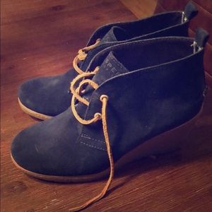Sperry navy suede wedge shoes size 7.5